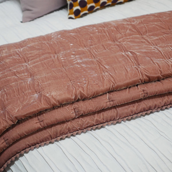 CRUZ VELVET COMFORTERS & COVERLETS