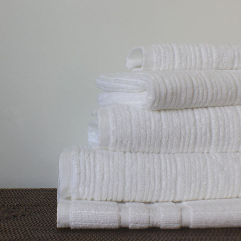 CHELSEA TOWEL - WHITE