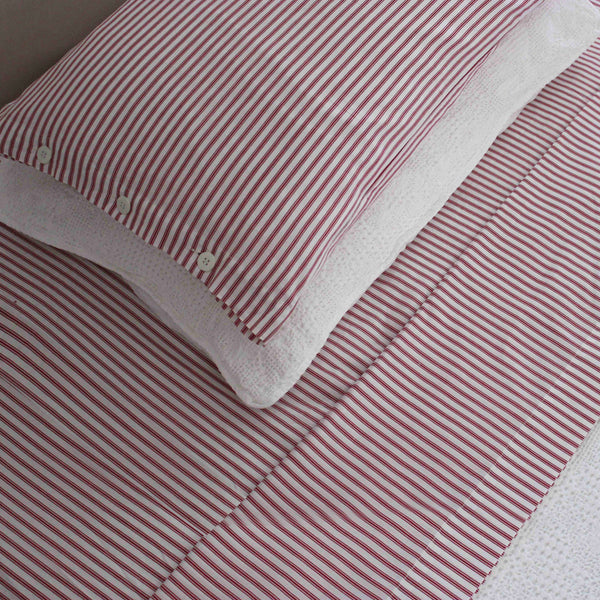 CLASSIC TICKING SHEET SETS & PILLOWCASES