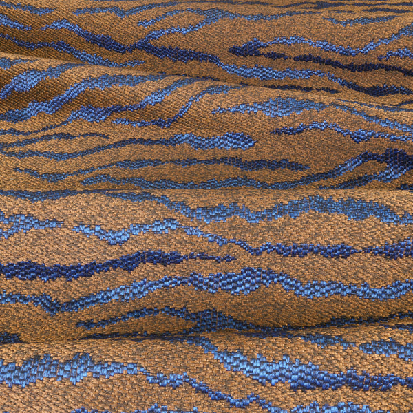 Istoria Weaves